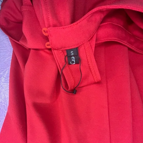 BERYDRESS SMALL RED BACKLESS DRESS STRETCH - Picture 7 of 11